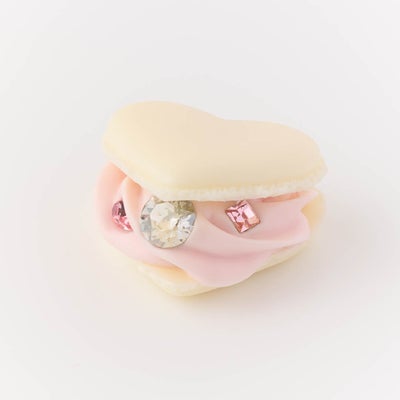 ラブハート バニラミルクマカロン チャーム | Q-pot. ONLINE SHOP