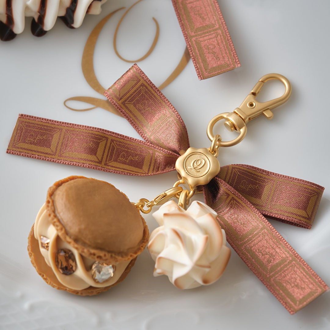 Q-pot.♡チョコレートリボンバッグチャーム Q-pot.チョコレートリボン バッグチャーム | Q-pot. ONLINE SHOP